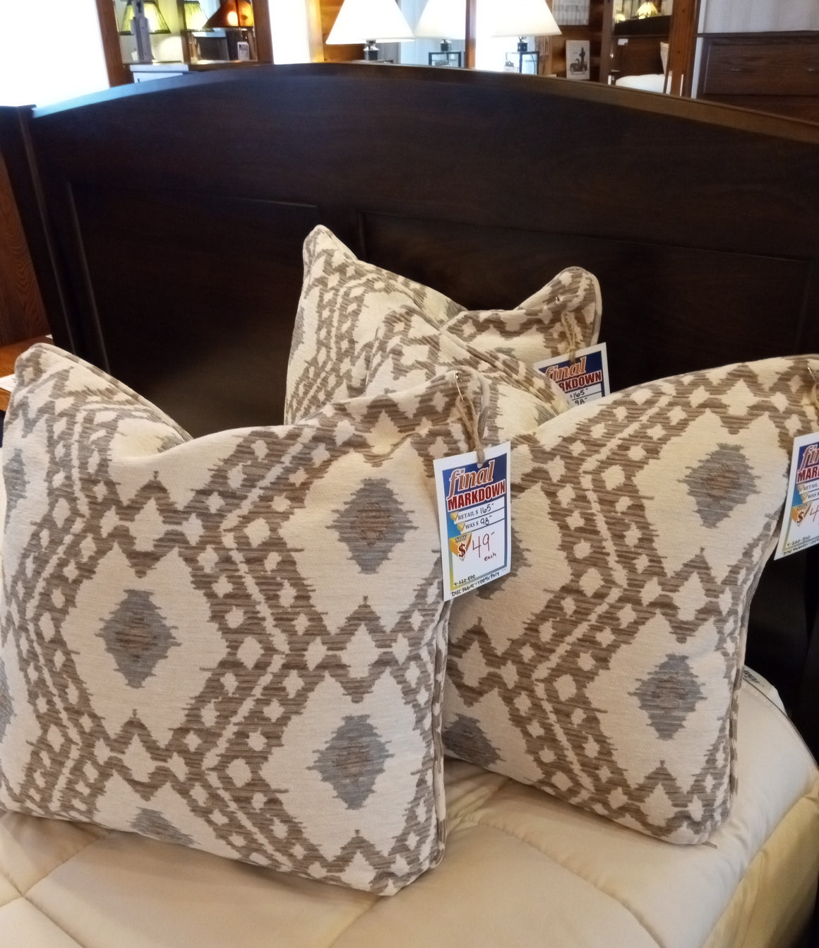 CLEARANCE: Luxury Down Throw Pillows (King Hickory)
