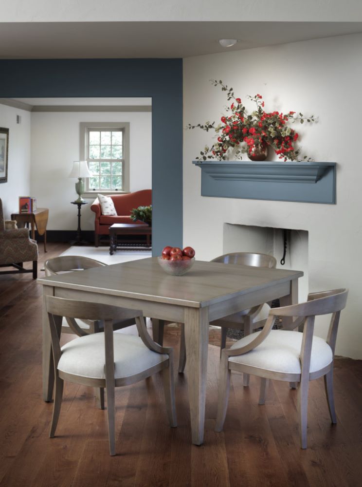 Mier Dining Chair (Zimmermans # 392)