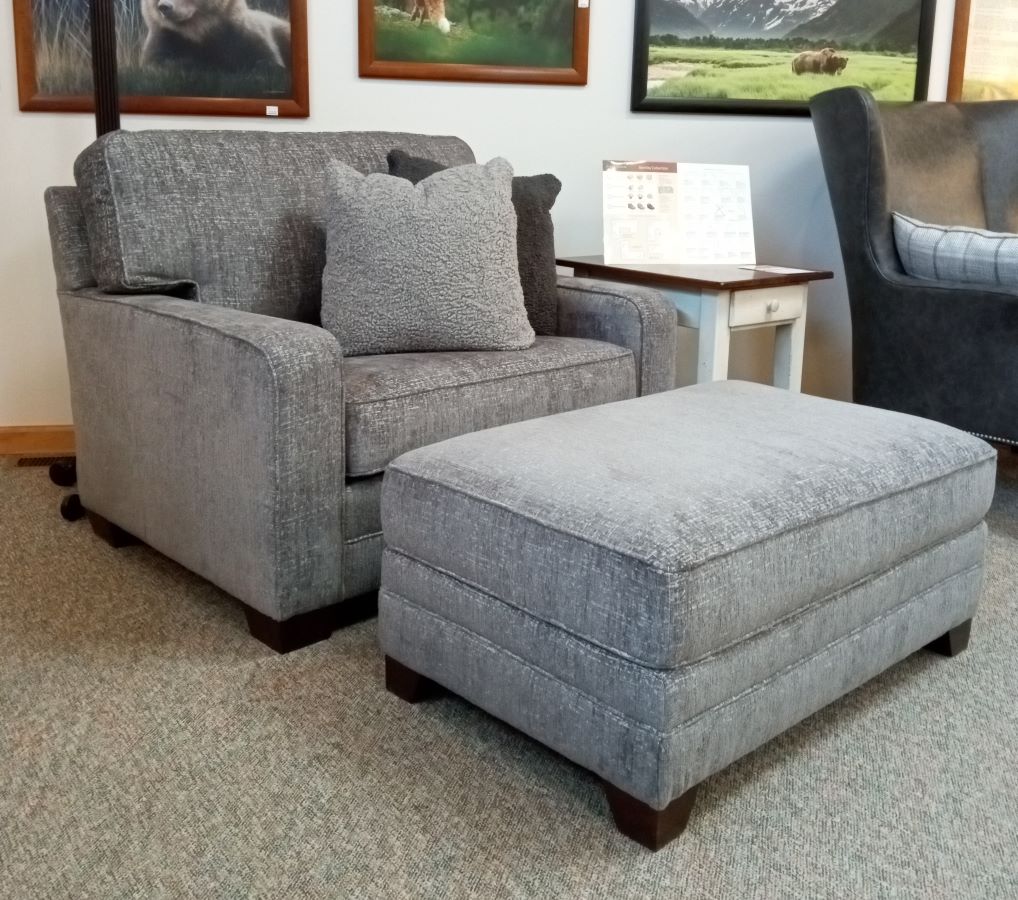 CLEARANCE: Bentley Cuddle Chair & Ottoman (King Hickory)