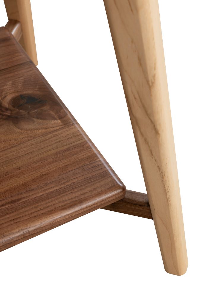 Highland End Table (#13026)