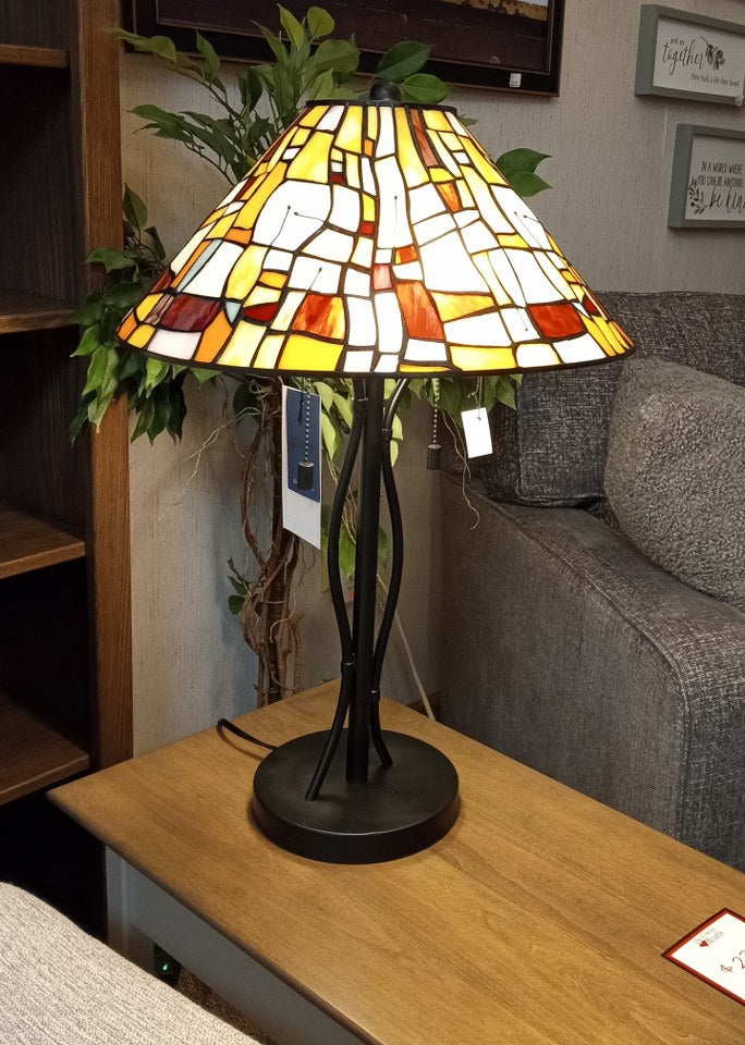 CLEARANCE: Stinson Tiffany Lamp (Quoizel)